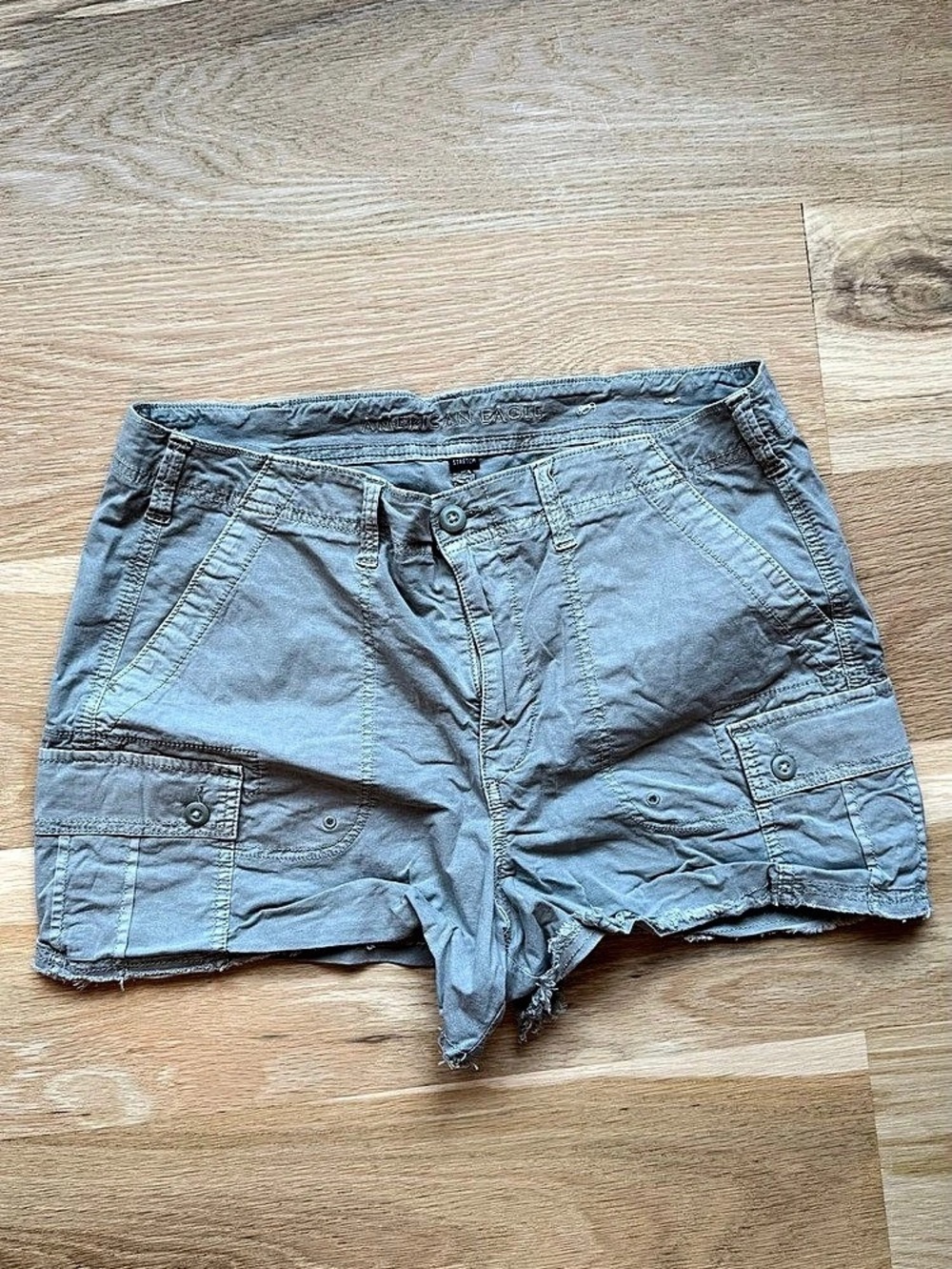 American Eagle Outfitters Women's Jean Shorts Blue Size 14